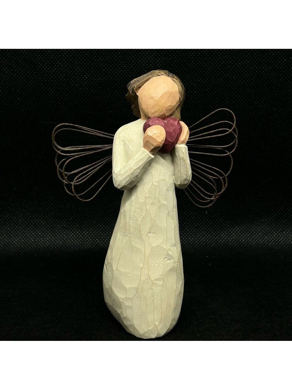 Willow Tree Angel of the heart figurine